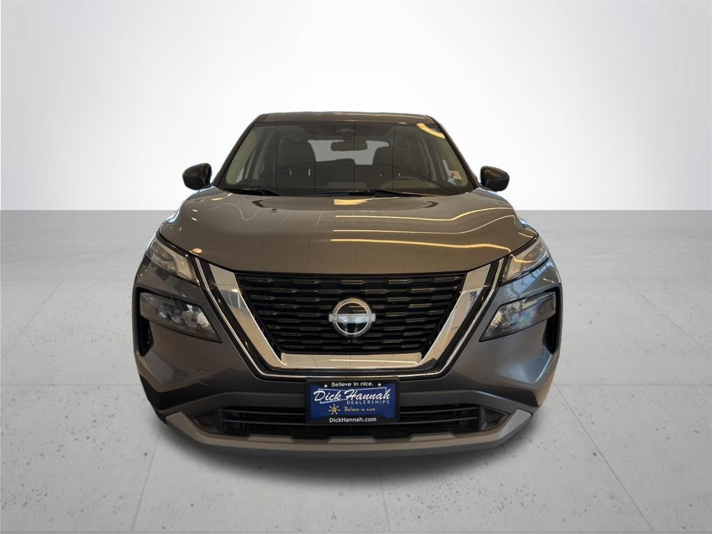 Used 2023 Nissan Rogue S AWD/4WD image 3