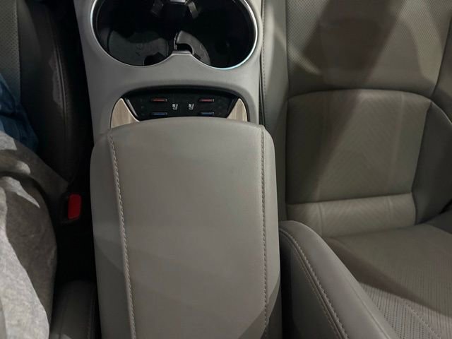 Used 2021 Toyota Venza Limited w/ Advanced Technology Package AWD/4WD image 23
