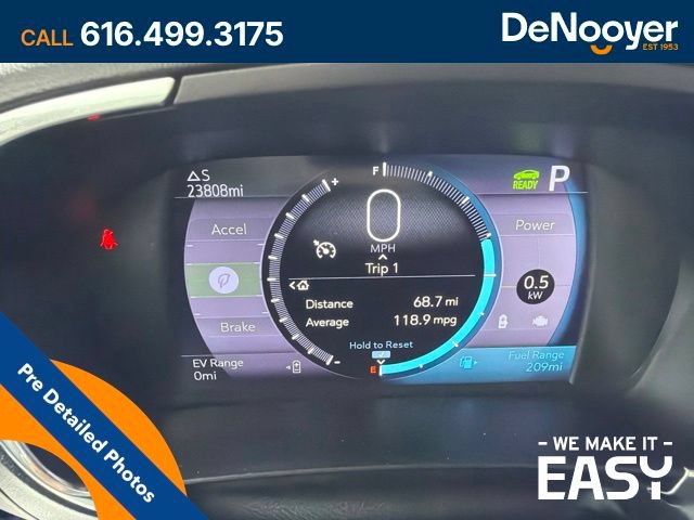 Used 2019 Chevrolet Volt Premier w/ Driver Confidence II Package FWD image 11
