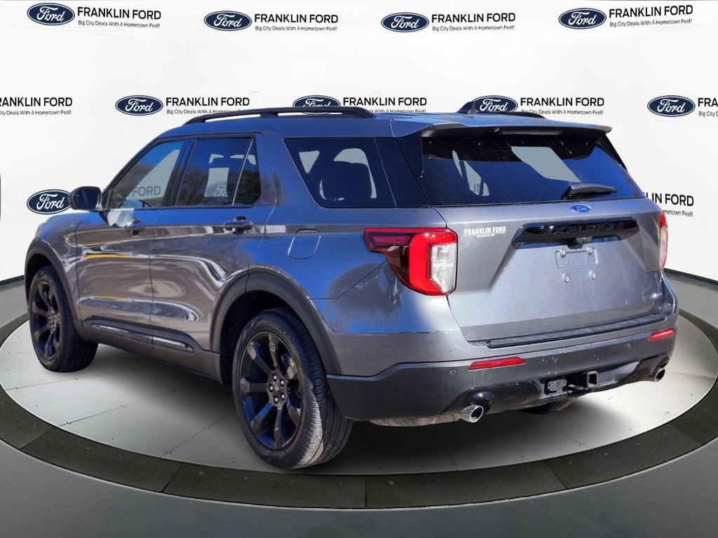Certified 2022 Ford Explorer ST-Line w/ Class IV Trailer Tow Package image 3