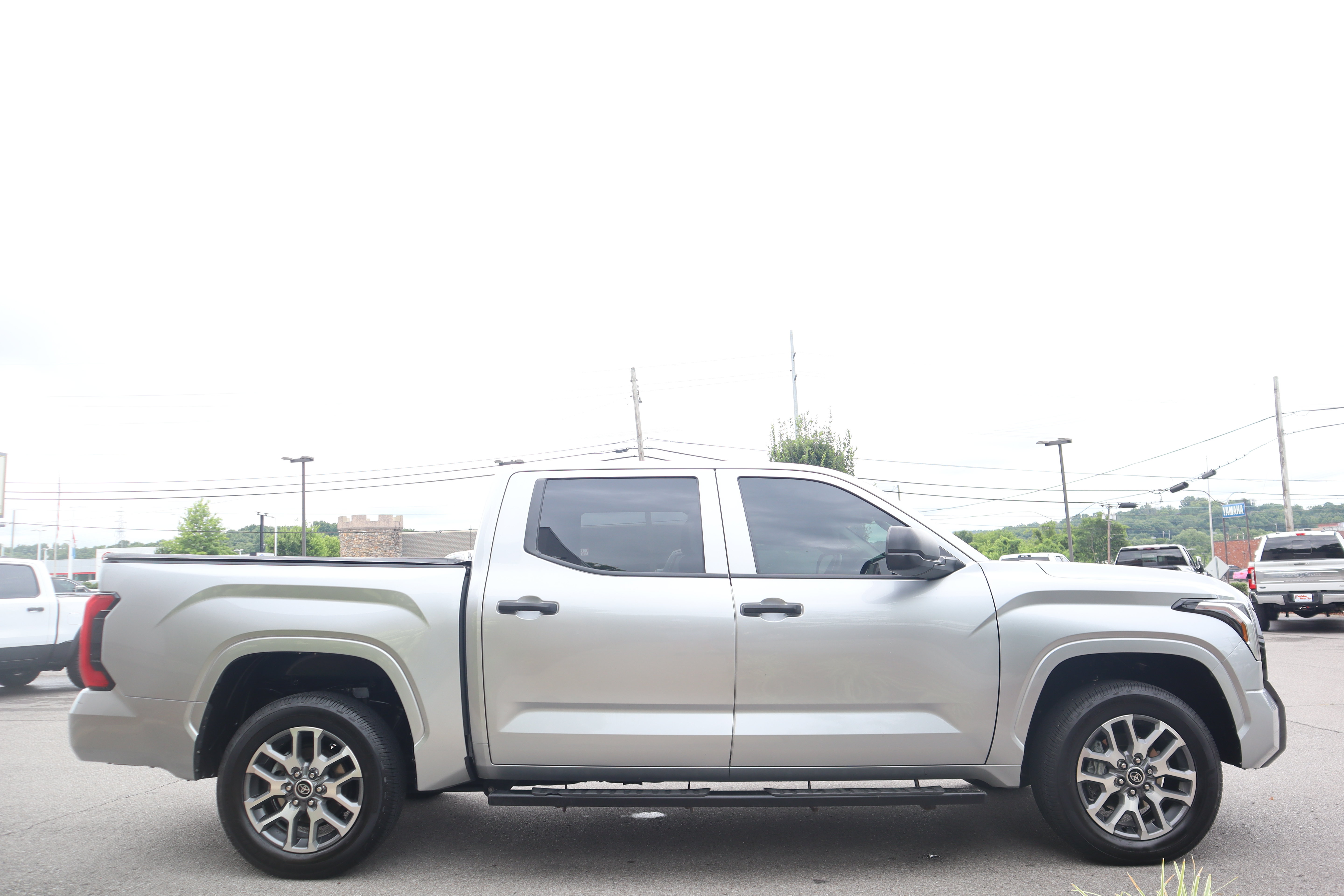 Used 2023 Toyota Tundra SR AWD/4WD image 6