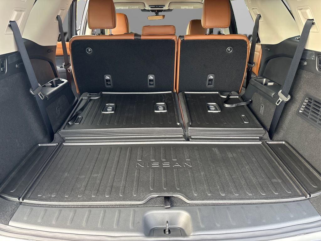New 2025 Nissan Pathfinder Platinum w/ Lighting Package (N92) image 11