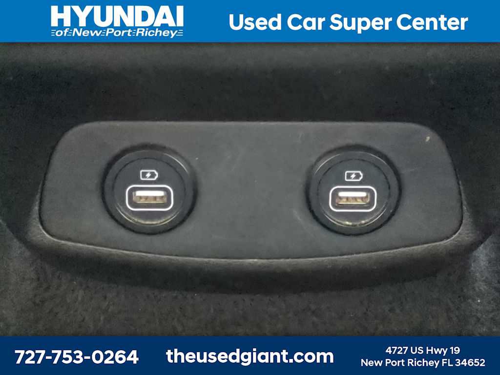 Certified 2022 Hyundai Santa Fe SEL FWD image 15