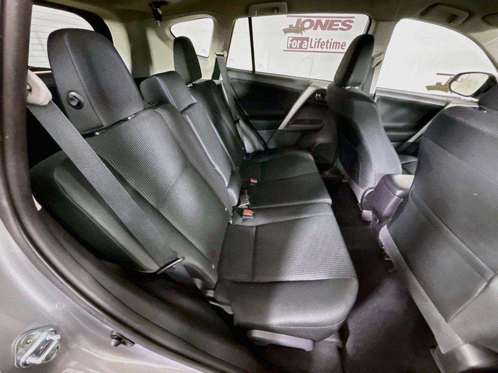 Used 2017 Toyota RAV4 LE w/ All Weather Liner Package AWD/4WD image 29