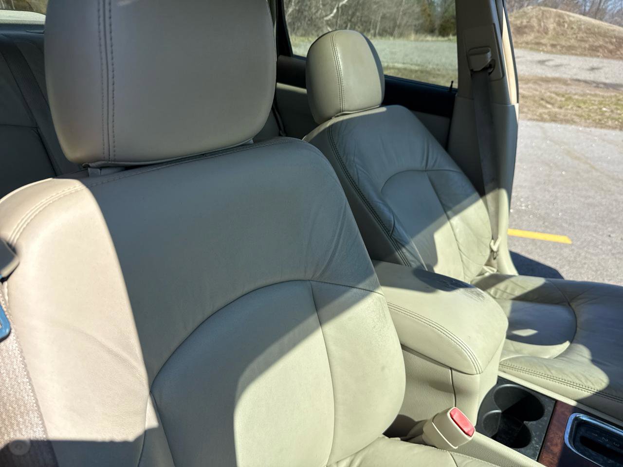 Used 2009 Buick LaCrosse CXL image 25