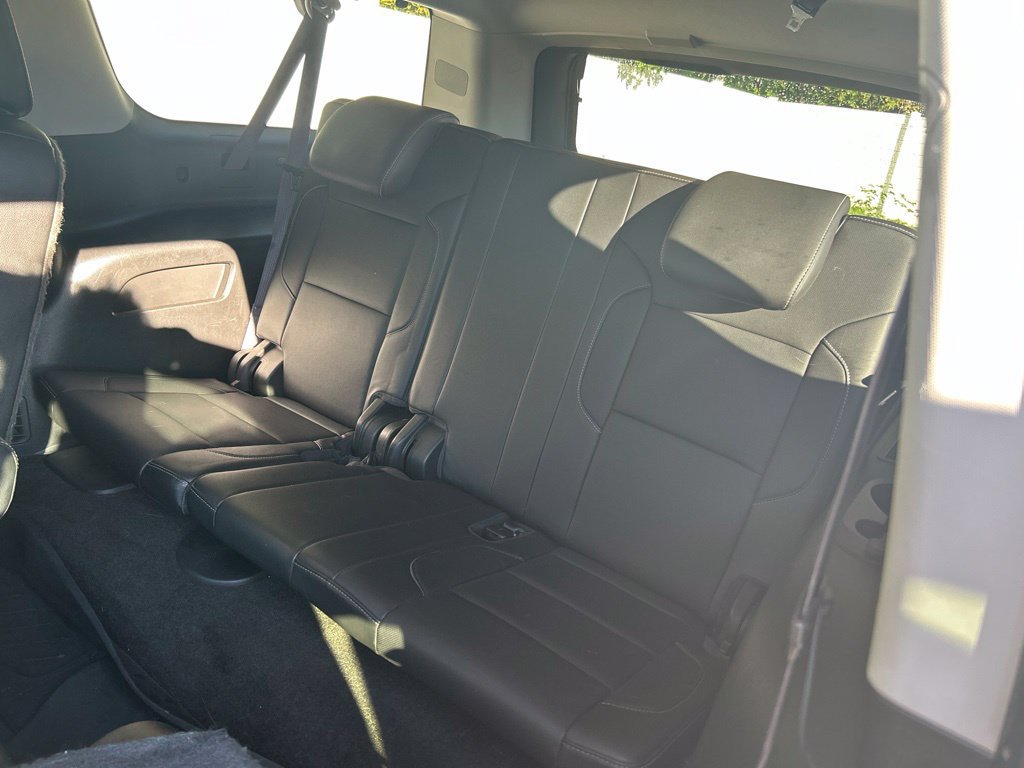 Used 2017 Chevrolet Suburban Premier AWD/4WD image 27