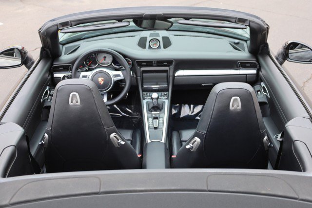 Used 2015 Porsche 911 Carrera S RWD image 16