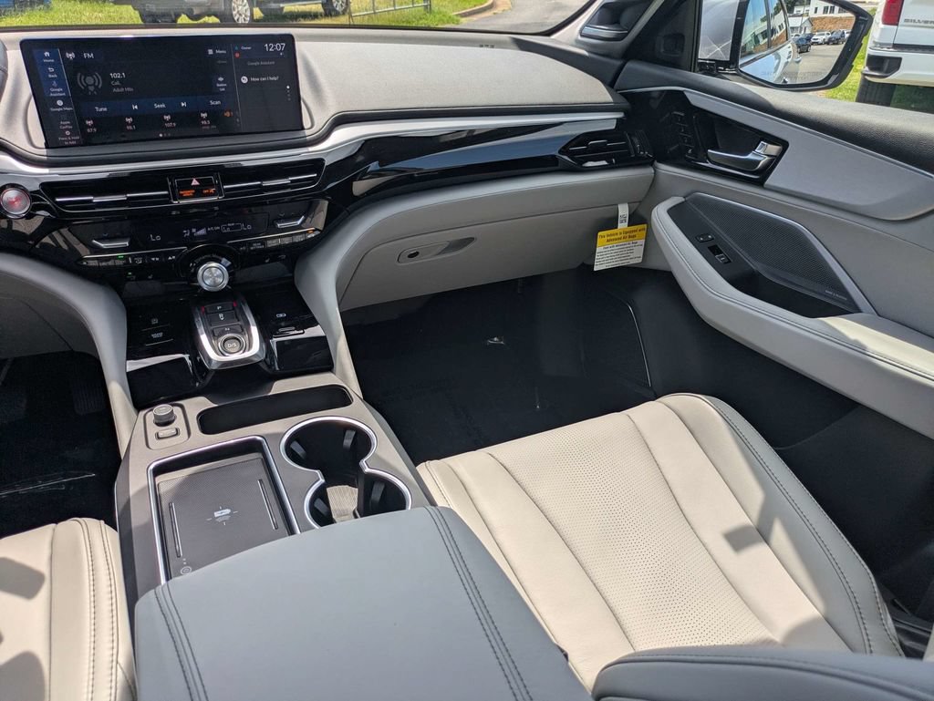 Used 2026 Acura MDX w/ Technology Package FWD image 19