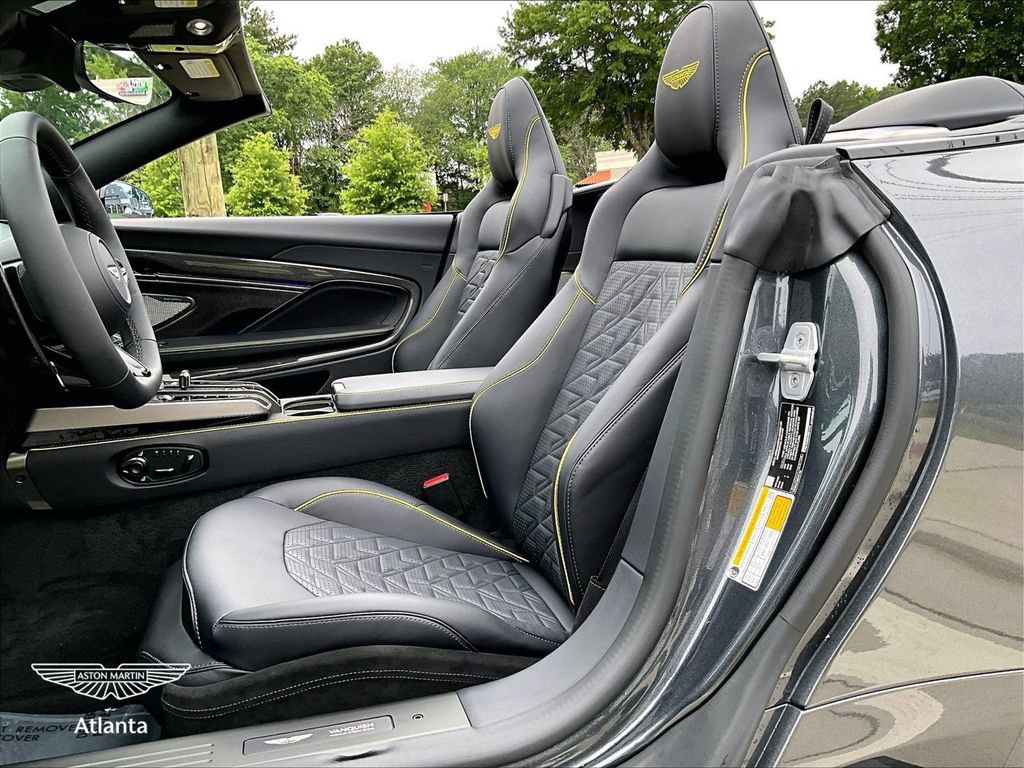 New 2026 Aston Martin Vanquish Convertible RWD image 9