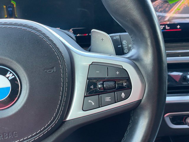 Used 2024 BMW X5 xDrive40i w/ M Sport Package AWD/4WD image 16