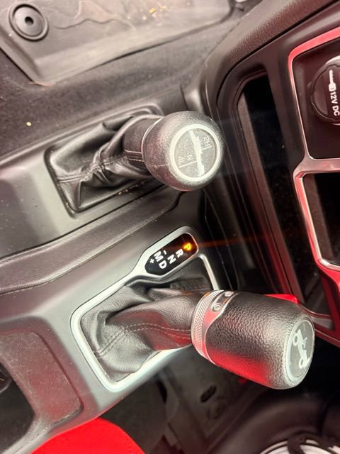 Used 2018 Jeep Wrangler Unlimited Sport image 20