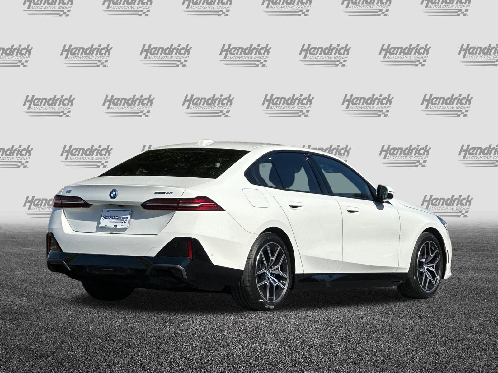 Certified 2024 BMW i5 eDrive40i w/ M Sport Package RWD image 5