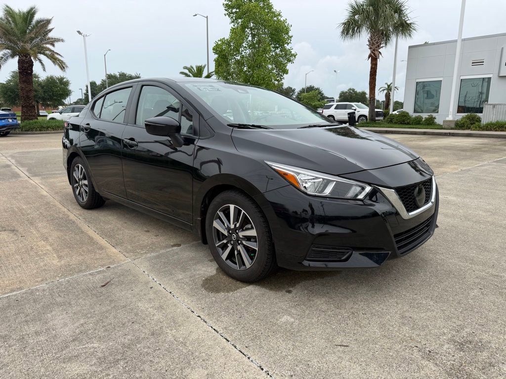 Used 2020 Nissan Versa SV FWD image 6
