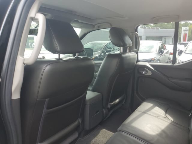 Used 2014 Nissan Frontier PRO-4X w/ Pro-4x Luxury Package AWD/4WD image 8