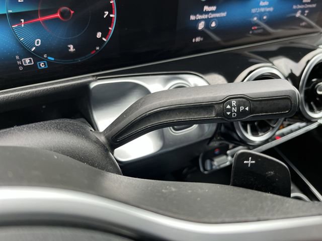 Used 2020 Mercedes-Benz GLB 250 4MATIC image 23