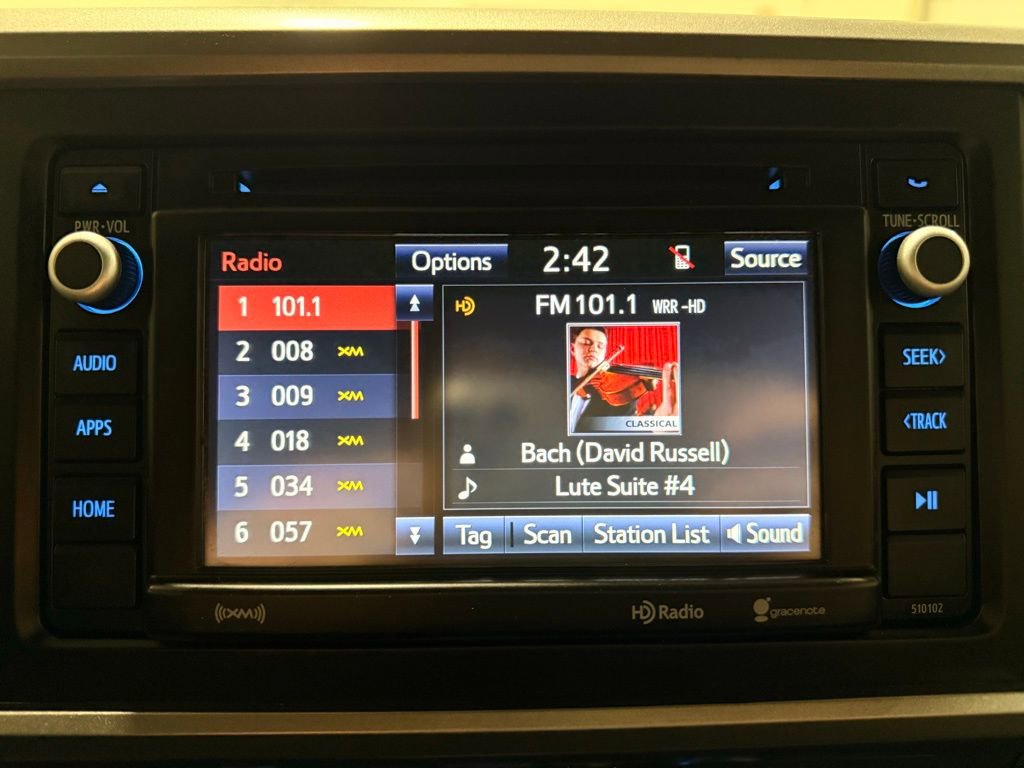 Used 2017 Toyota Tacoma SR5 w/ Tow Package image 18