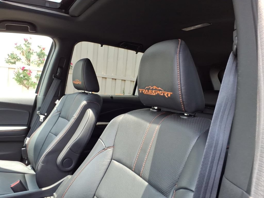 Certified 2023 Honda Passport TrailSport image 17