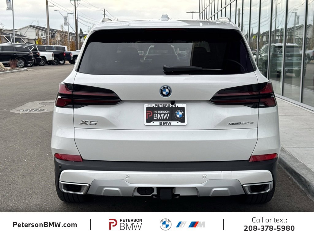 New 2026 BMW X5 xDrive50e image 5