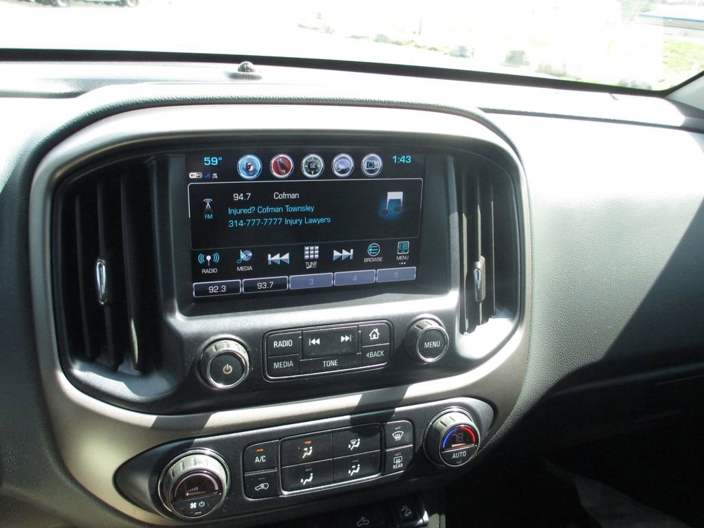 Used 2018 Chevrolet Colorado Z71 image 27