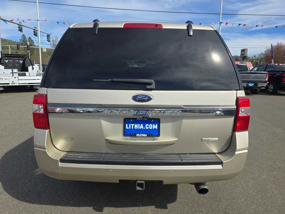 Certified 2017 Ford Expedition EL XLT w/ Equipment Group 202A image 4