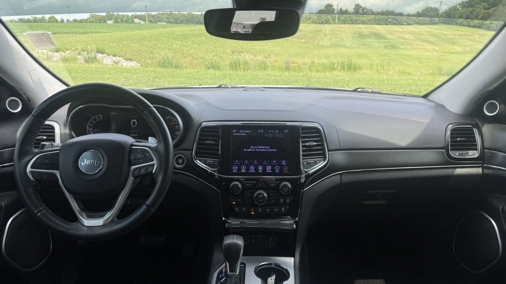 Used 2018 Jeep Cherokee Latitude Plus w/ Cold Weather Group image 31