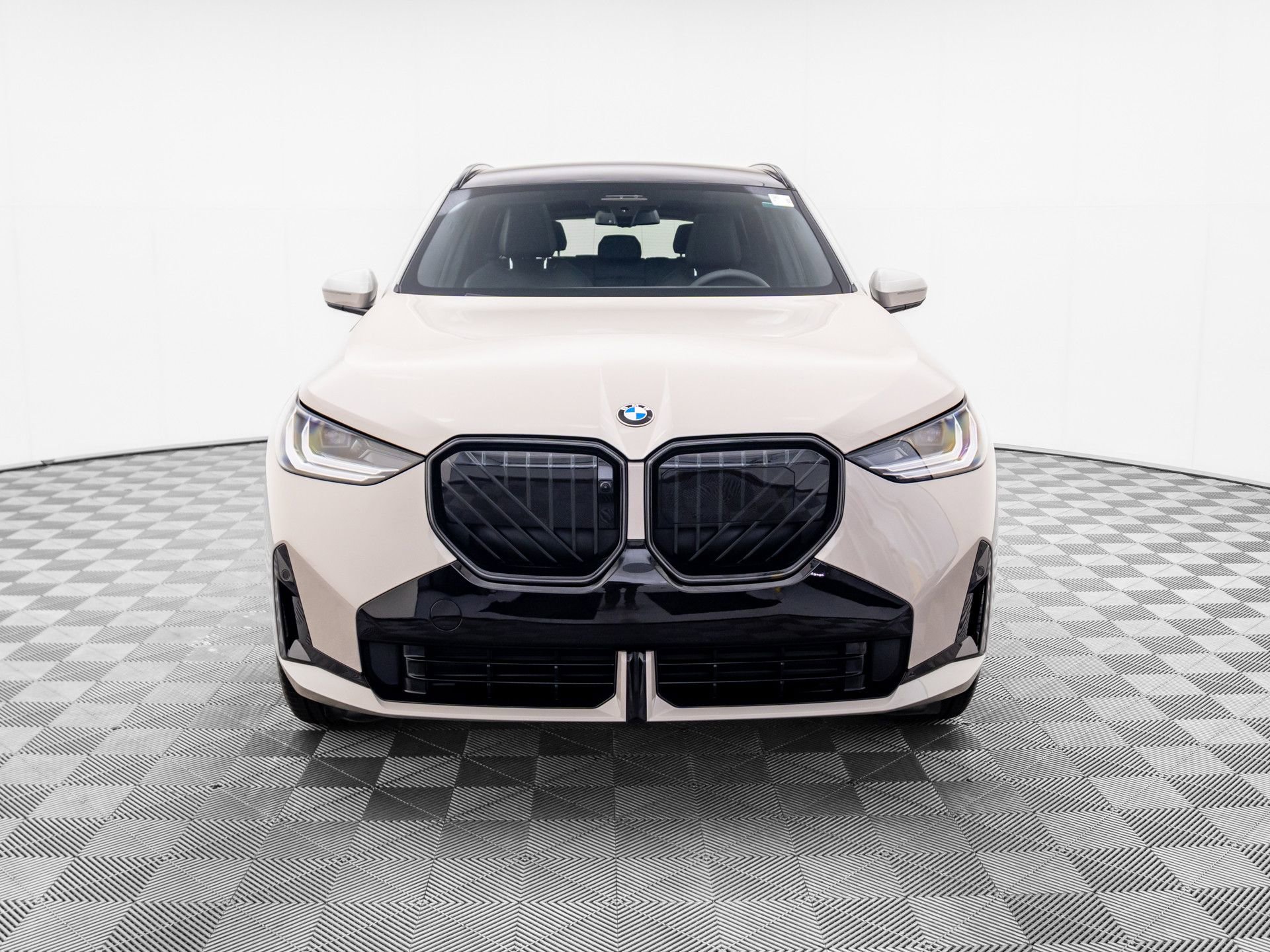 Certified 2025 BMW X3 xDrive30i w/ Premium Package image 9