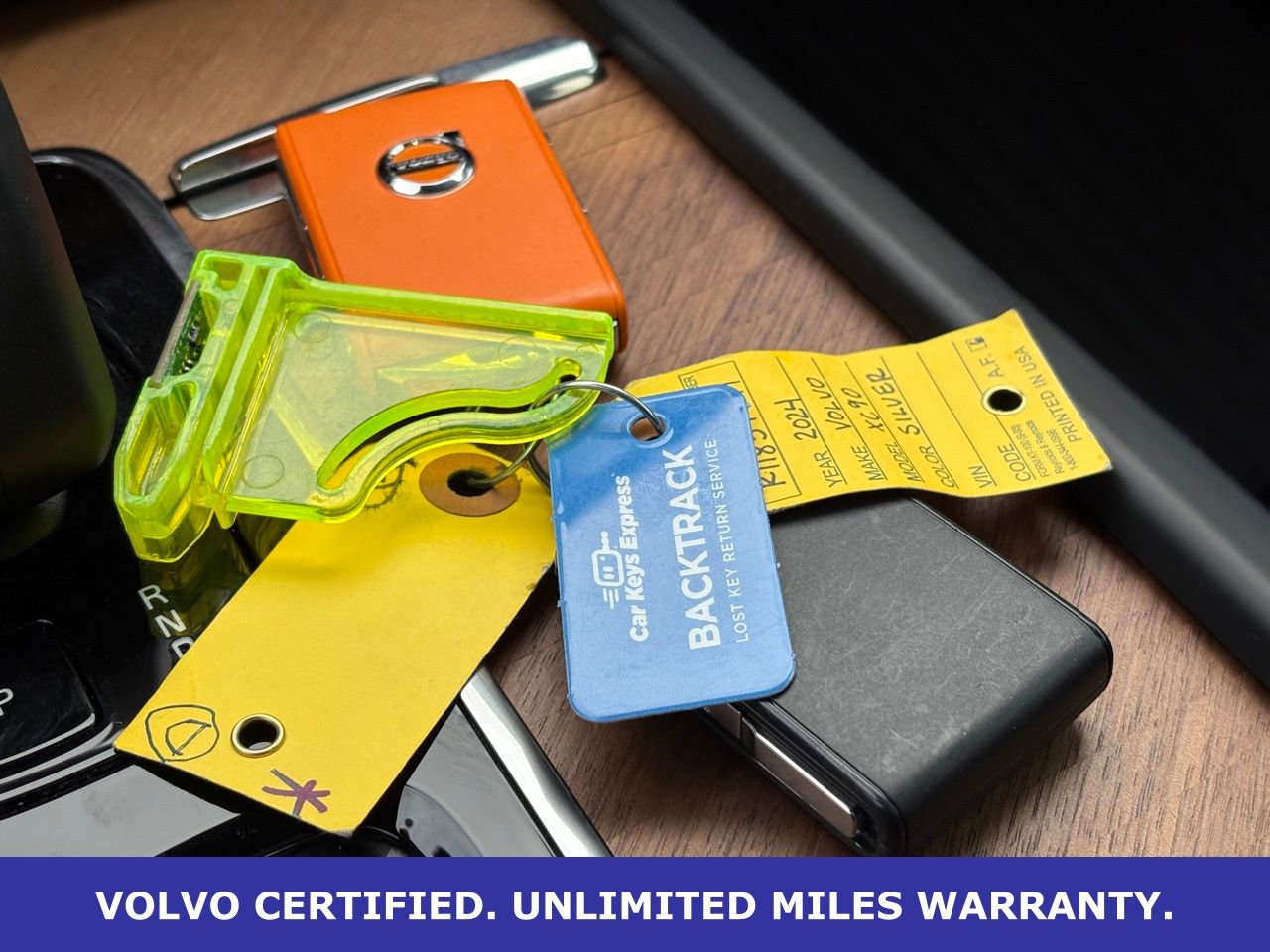 Certified 2024 Volvo XC90 B6 Plus w/ Protection Package Premier AWD/4WD image 37