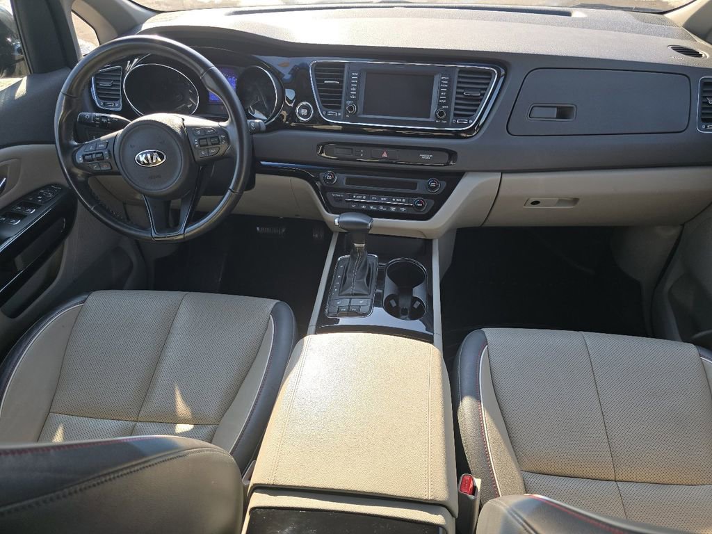 Used 2018 Kia Sedona EX image 19