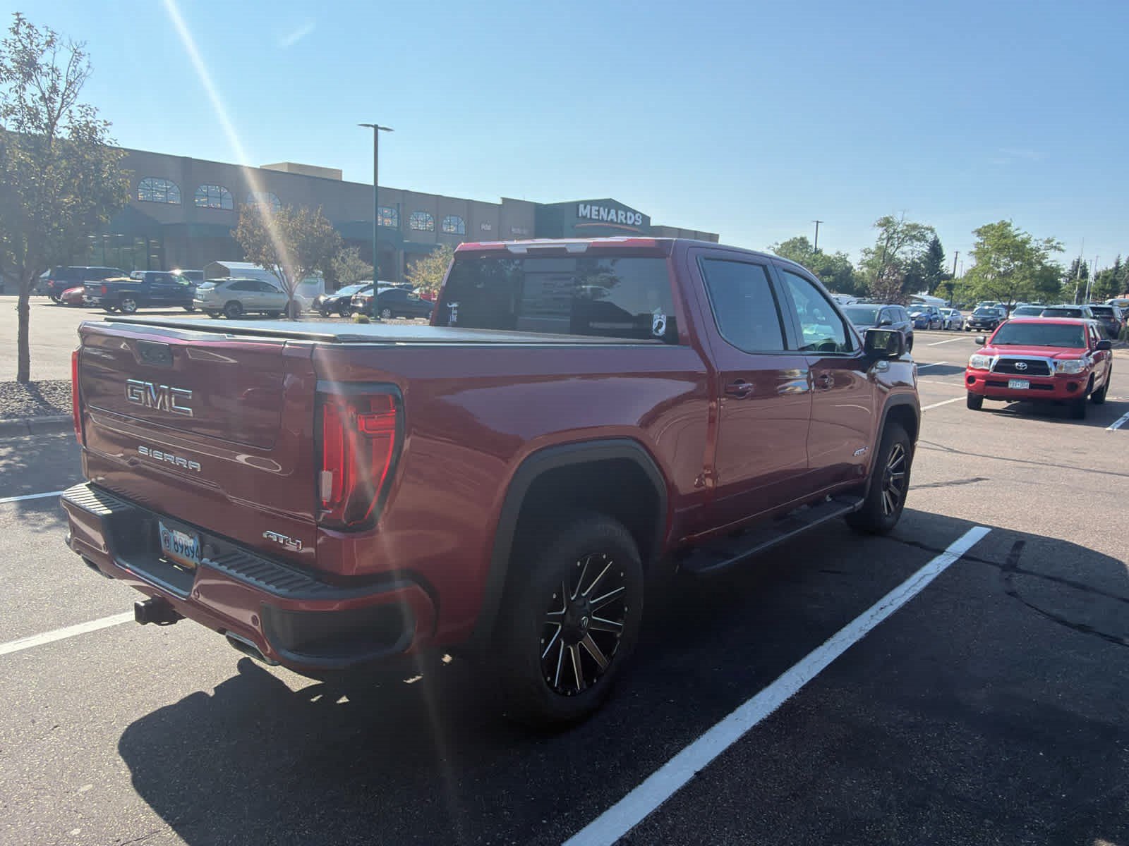Used 2019 GMC Sierra 1500 AT4 w/ AT4 Premium Package AWD/4WD image 6