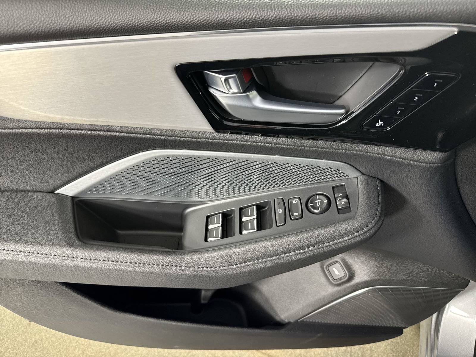 Certified 2026 Acura MDX SH-AWD image 22
