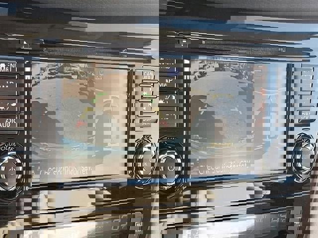 Used 2022 Nissan Rogue Sport SL image 18