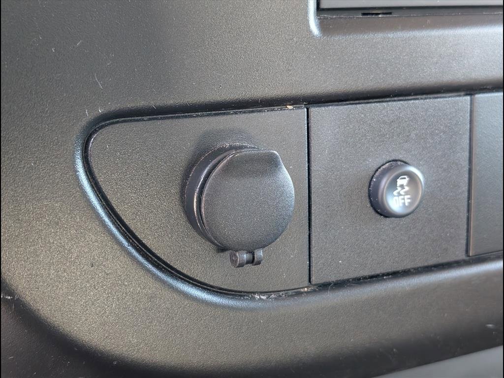 Used 2021 Chevrolet Express 2500 Extended w/ Driver Convenience Package image 15