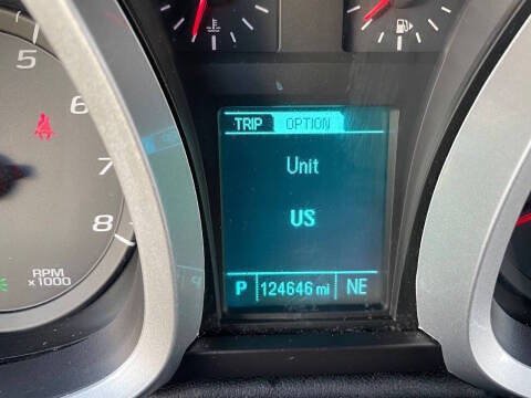 Used 2016 Chevrolet Equinox LTZ w/ Enhanced Convenience Package AWD/4WD image 16