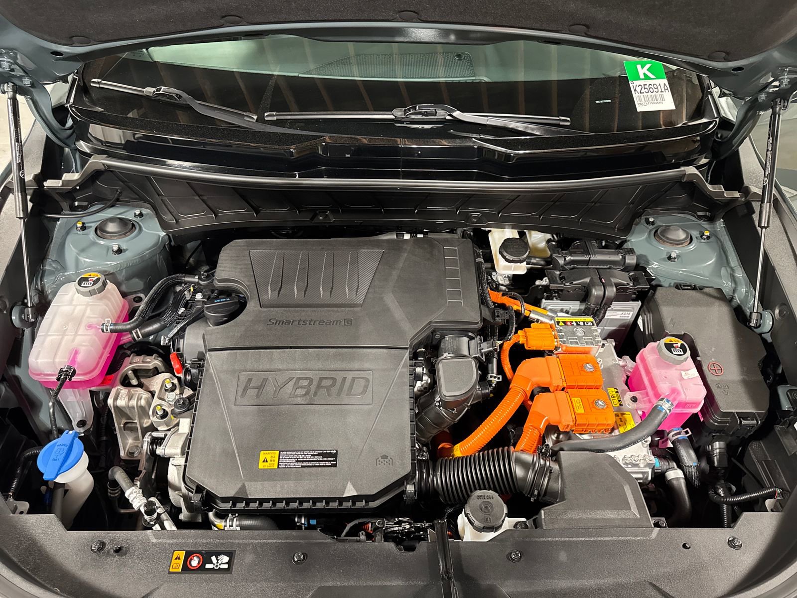 Used 2025 Kia Niro SX Touring FWD image 29