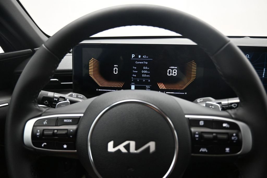 New 2026 Kia K5 GT FWD image 21