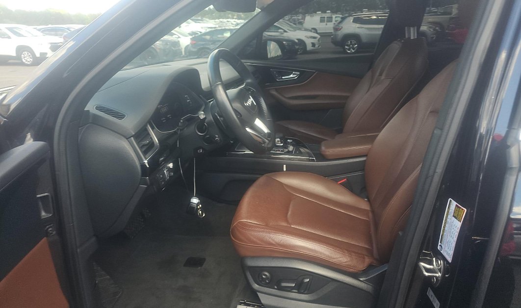 Used 2018 Audi Q7 3.0T Prestige AWD/4WD image 4