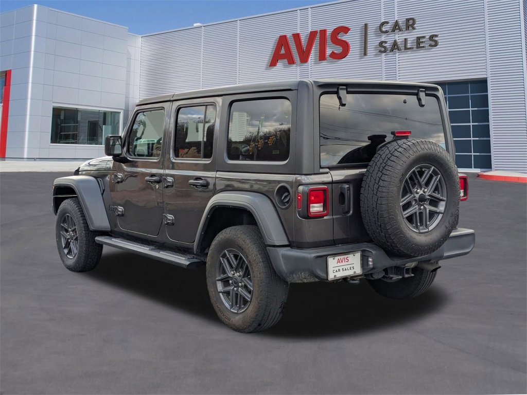 Used 2024 Jeep Wrangler Sport S image 3