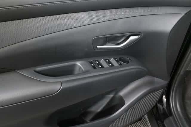 New 2026 Hyundai Tucson SEL image 17