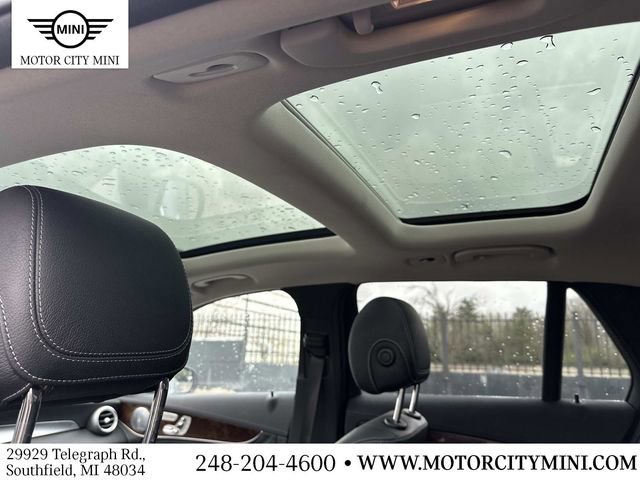 Used 2017 Mercedes-Benz GLC 300 4MATIC image 16