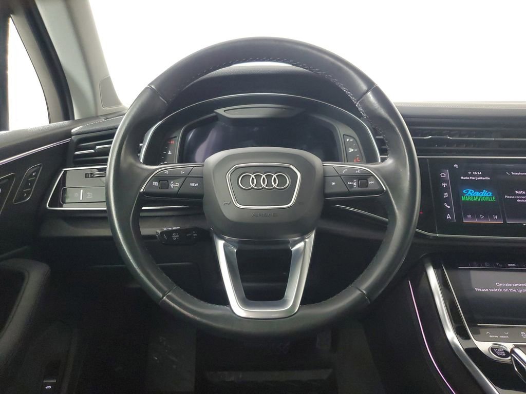 Used 2024 Audi Q7 2.0T Premium AWD/4WD image 17
