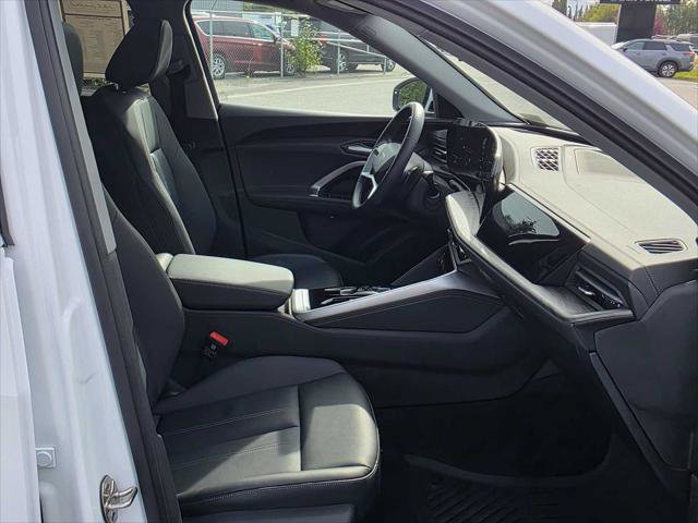 Used 2025 Audi Q5 Premium w/ Convenience Package AWD/4WD image 11