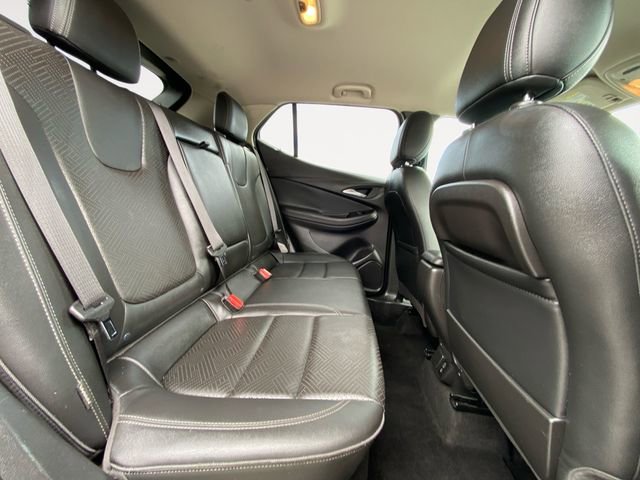 Used 2021 Buick Encore GX Essence image 14