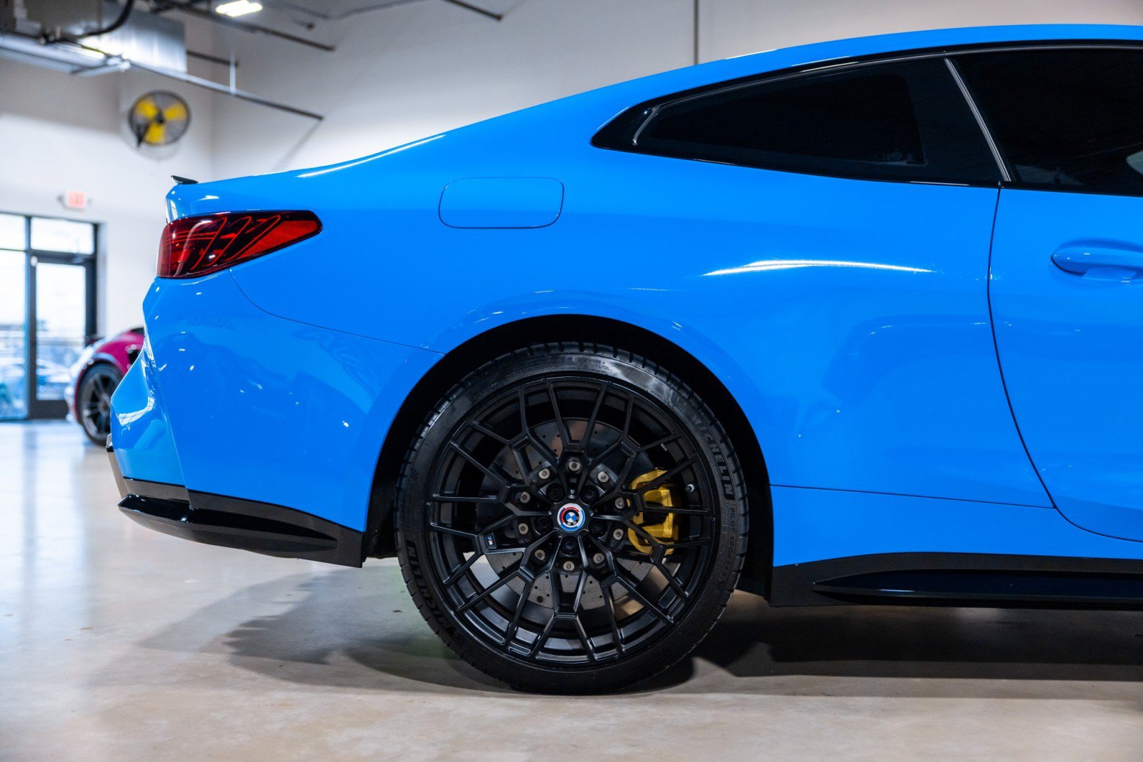 Used 2025 BMW M4 CS AWD/4WD image 29