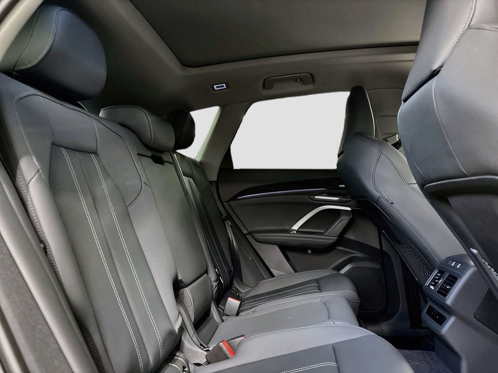 New 2026 Audi Q5 Premium Plus AWD/4WD image 16