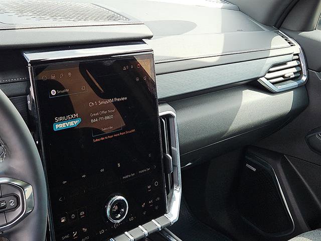 Used 2026 GMC Acadia Elevation FWD image 19