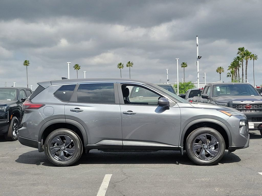 New 2026 Nissan Rogue SV image 7