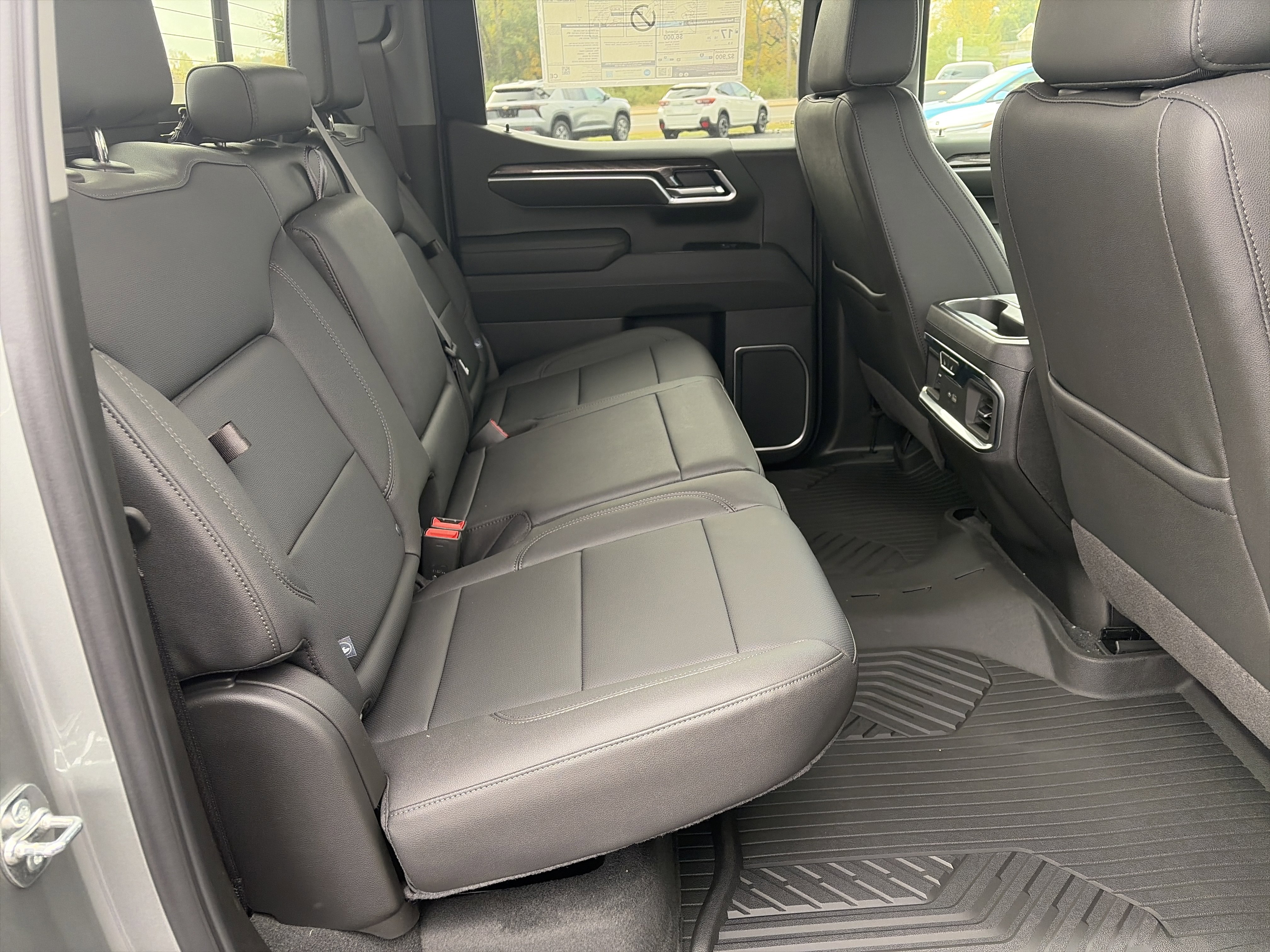 New 2026 Chevrolet Silverado 1500 LTZ w/ LTZ Premium Package image 16