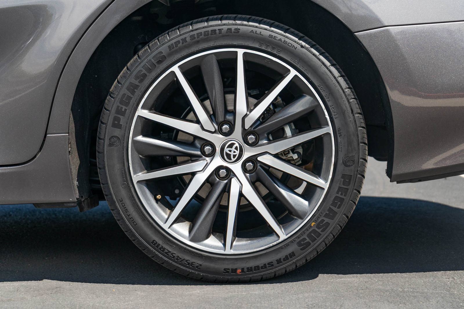 Certified 2023 Toyota Camry XLE AWD/4WD image 6