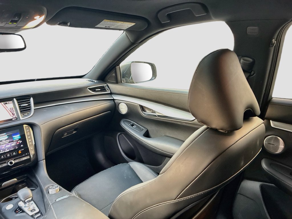 Used 2023 INFINITI QX55 Essential AWD/4WD image 25