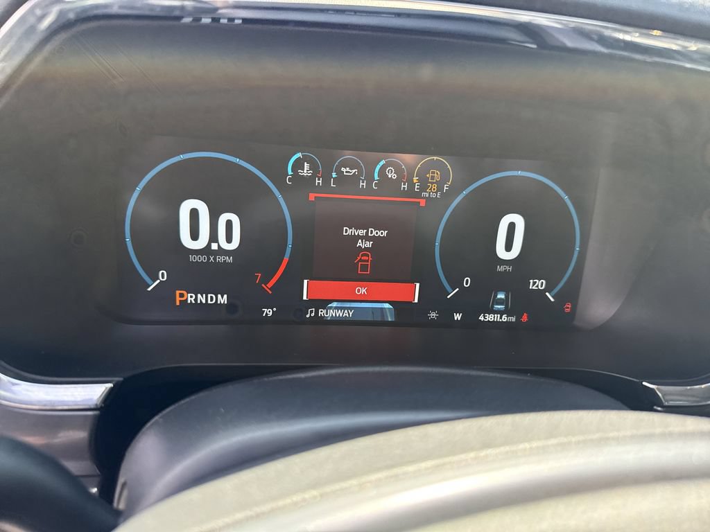 Used 2023 Ford F150 Lariat w/ Equipment Group 502A High AWD/4WD image 25